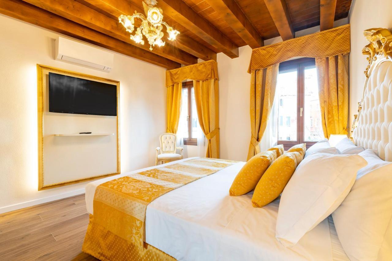 ונציה Laguna D'Oro Luxury Apartments מראה חיצוני תמונה