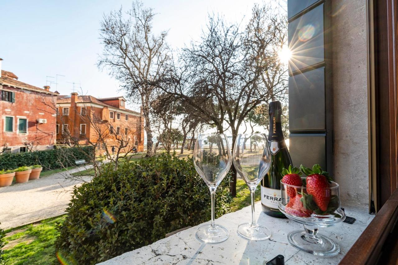ונציה Laguna D'Oro Luxury Apartments מראה חיצוני תמונה