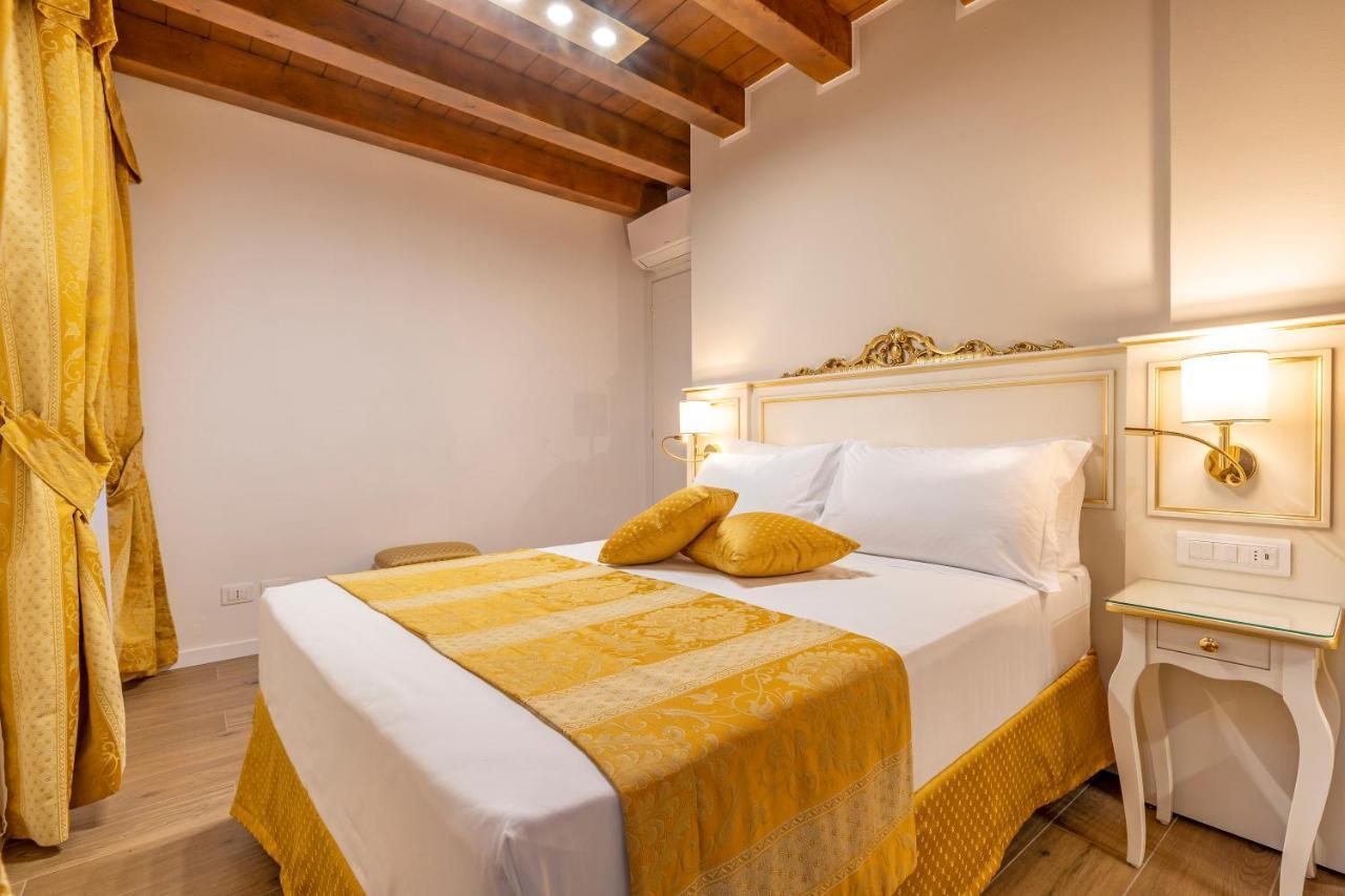 ונציה Laguna D'Oro Luxury Apartments מראה חיצוני תמונה