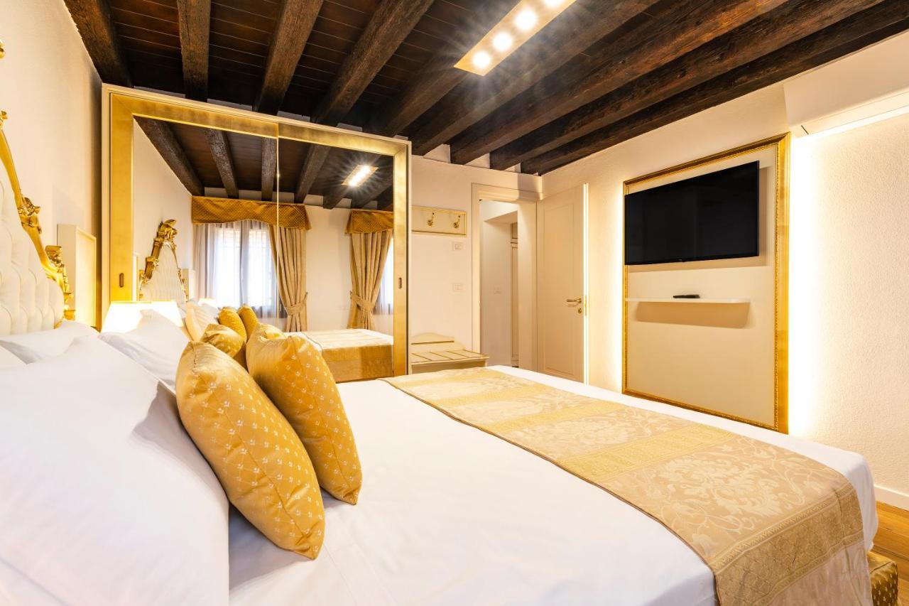 ונציה Laguna D'Oro Luxury Apartments מראה חיצוני תמונה