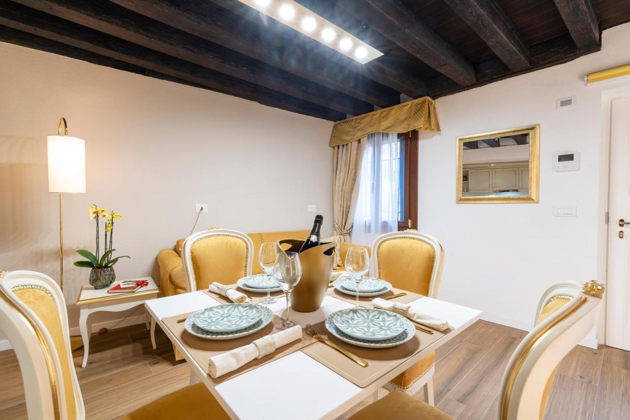 ונציה Laguna D'Oro Luxury Apartments מראה חיצוני תמונה