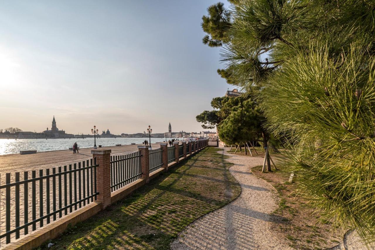 ונציה Laguna D'Oro Luxury Apartments מראה חיצוני תמונה